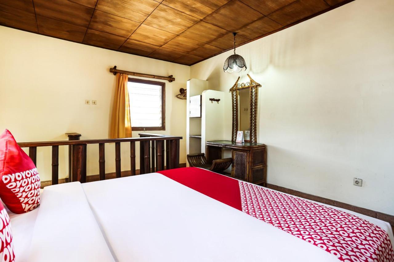 Oyo 90893 Mimpi Bungalows Kuta Lombok Exterior foto